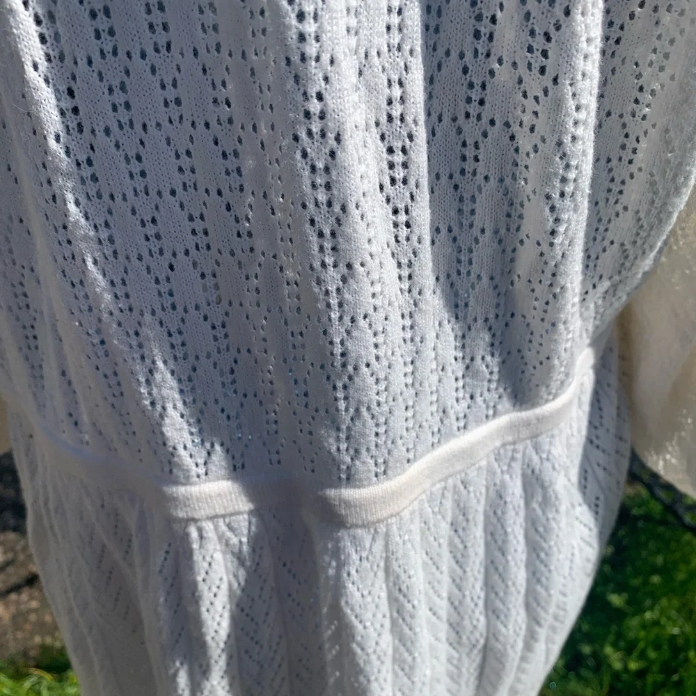 DKNY JEANS  moving into spring creamy light weight cardigan sweater - Picture 7 of 9